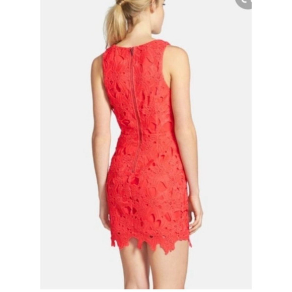 ASTR Floral Lace Dress Women’s Size M Red Textured Sleeveless Cocktail NWT - Picture 2 of 10